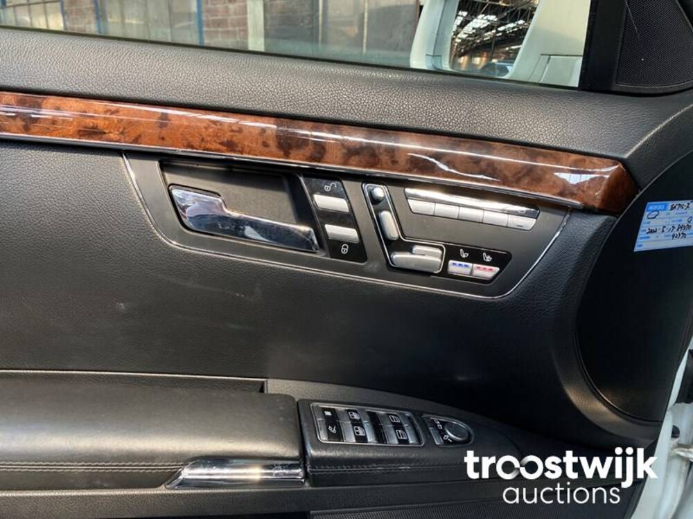 Mercedes-Benz S500L 5.5 V8 388hp 2006 Lorinser -Youngtimer-
