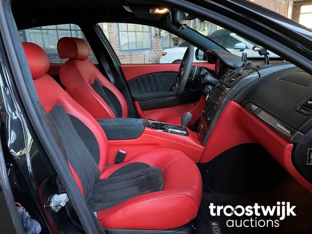 Maserati Quattroporte 4.2 V8 Sport GT S 401hp 2008