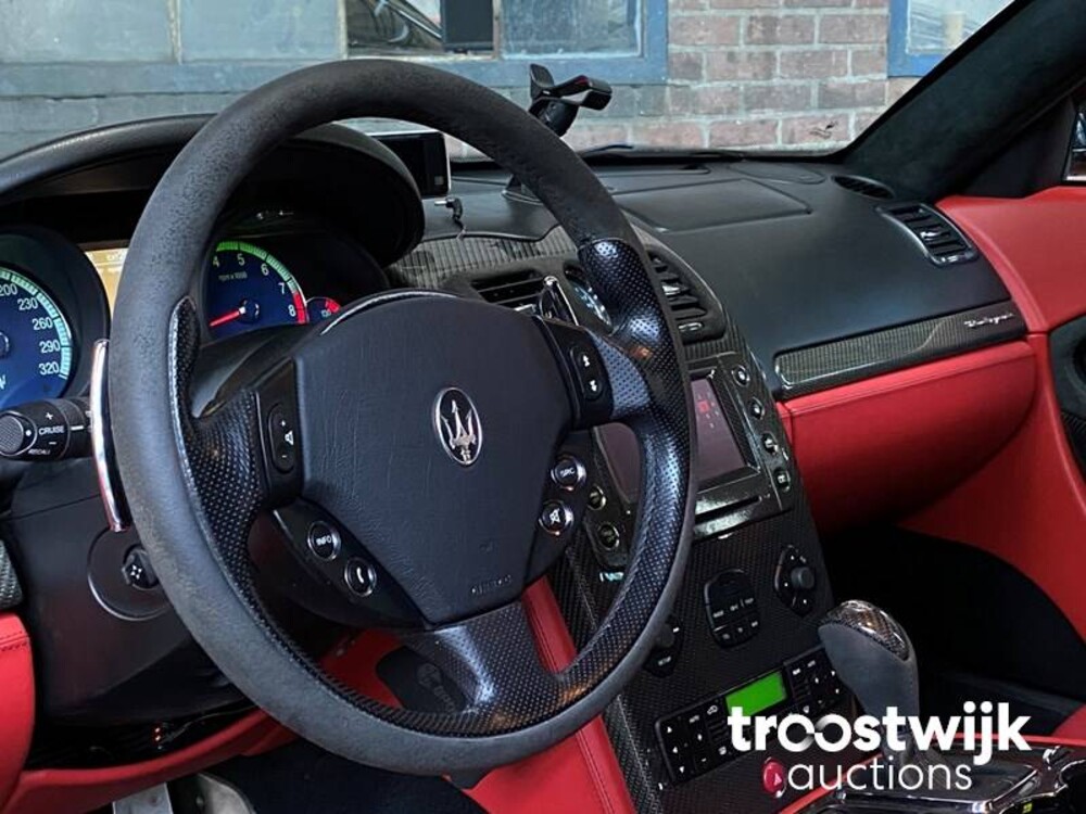 Maserati Quattroporte 4.2 V8 Sport GT S 401hp 2008