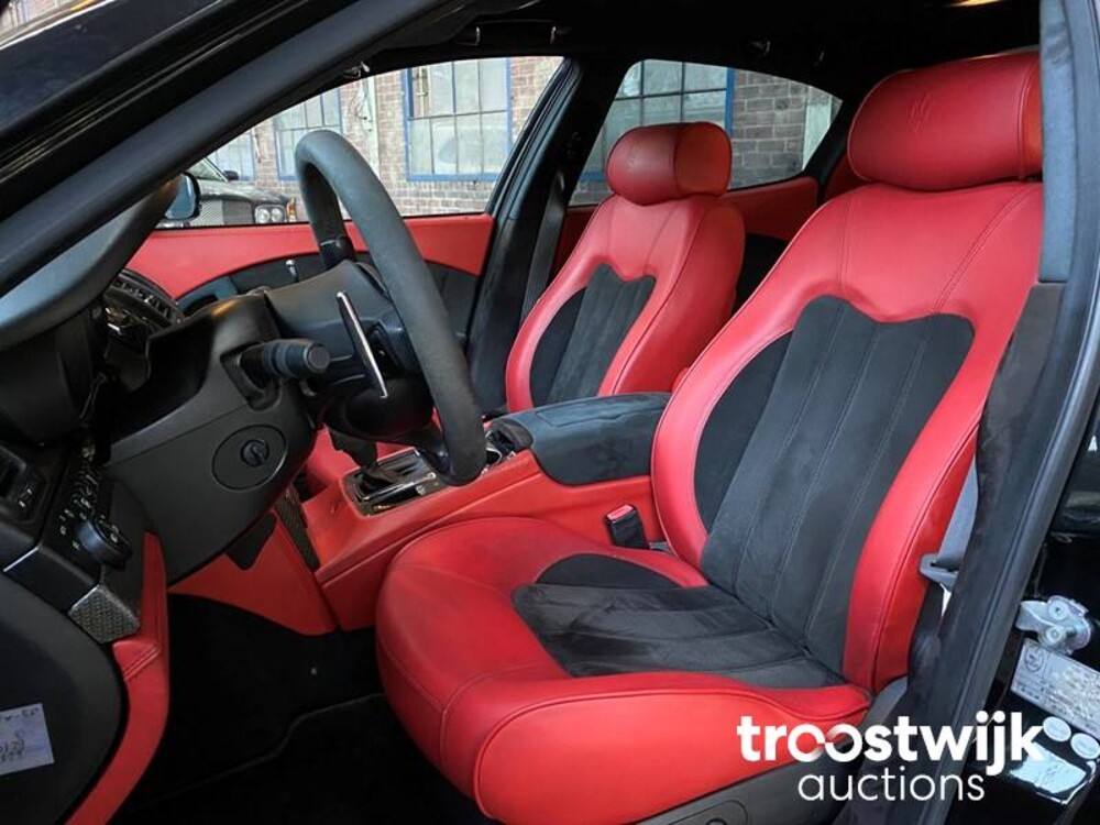 Maserati Quattroporte 4.2 V8 Sport GT S 401hp 2008