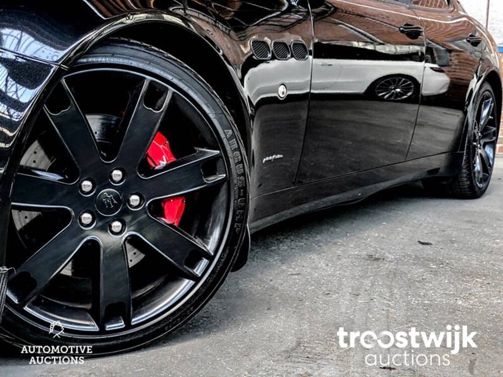 Maserati Quattroporte 4.2 V8 Sport GT S 401hp 2008
