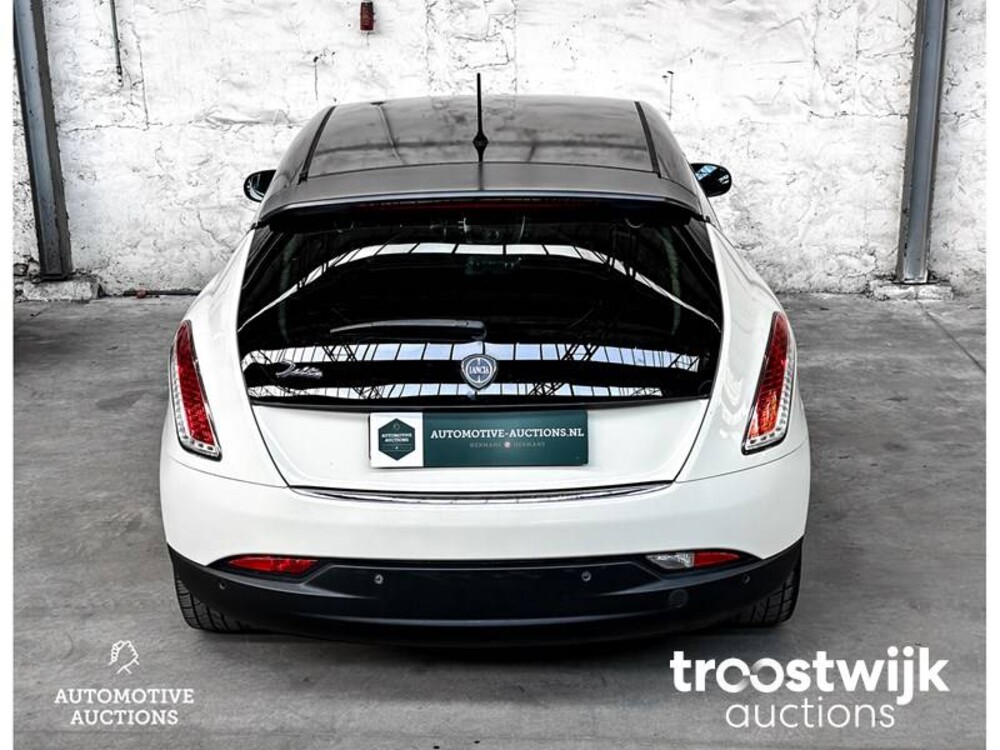 Lancia Delta 1.4-16V Argento 150pk 2008, G-012-LX