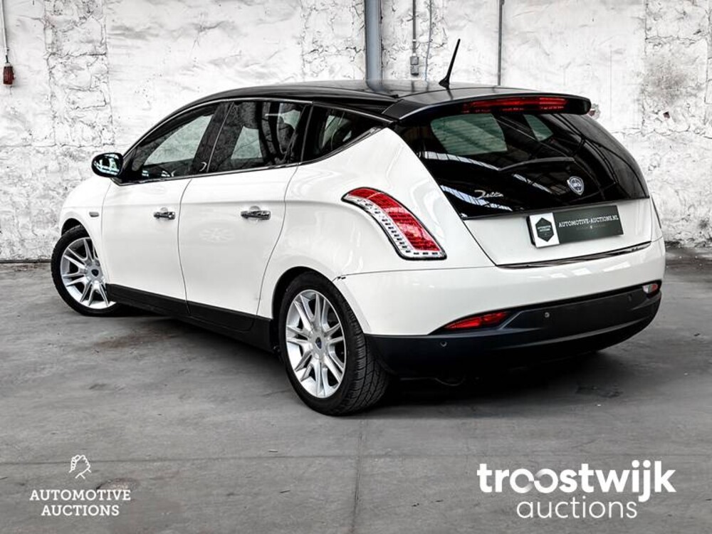 Lancia Delta 1.4-16V Argento 150pk 2008, G-012-LX