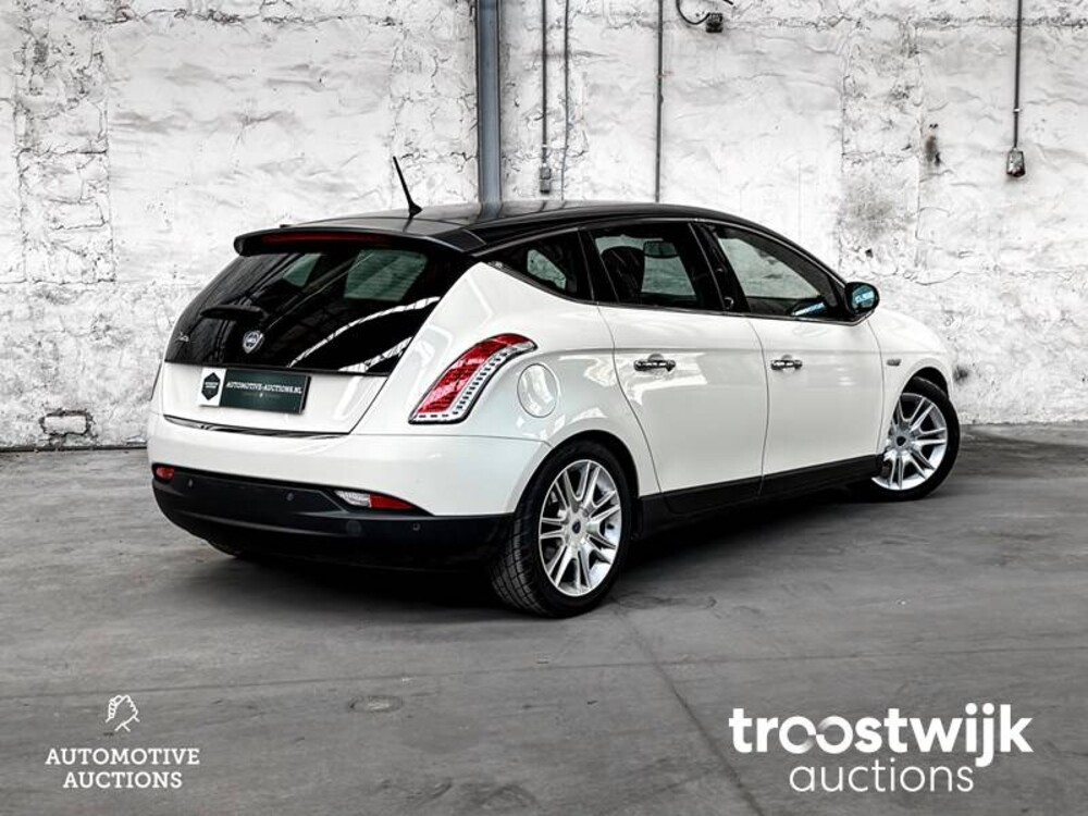 Lancia Delta 1.4-16V Argento 150pk 2008, G-012-LX