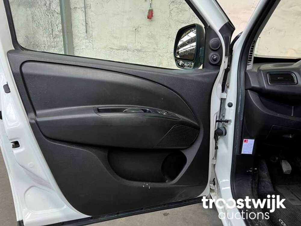 Opel Combo 1.6 CDTi L2H1 Edit. 105PS 2016, -Orig.NL-, V-439-BP