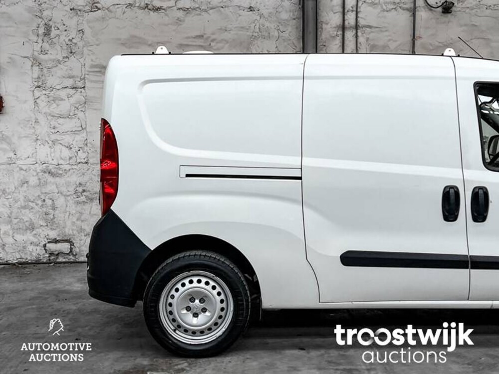 Opel Combo 1.6 CDTi L2H1 Edit. 105PS 2016, -Orig.NL-, V-439-BP