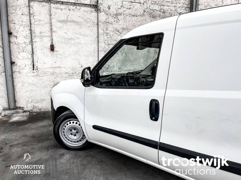 Opel Combo 1.6 CDTi L1H1 Edit. 105PS 2017, -Orig.NL-, V-156-FX