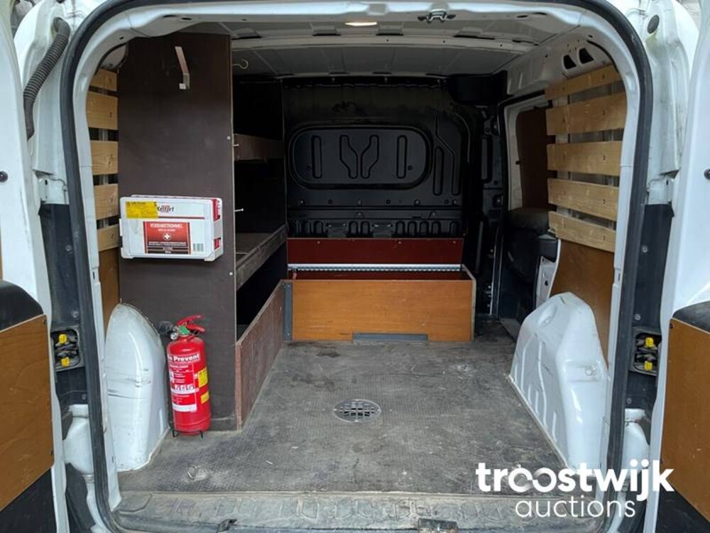 Opel Combo 1.6 CDTi L1H1 Edit. 105PS 2017, -Orig.NL-, V-156-FX