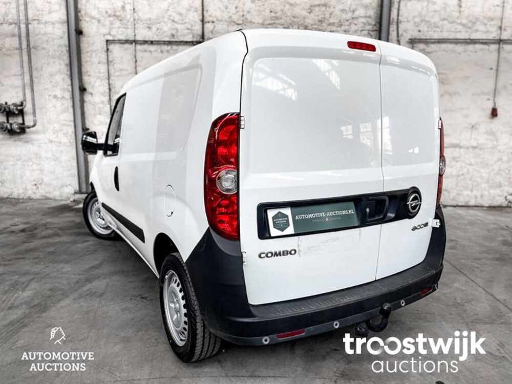Opel Combo 1.6 CDTi L1H1 Edit. 105PS 2017, -Orig.NL-, V-156-FX