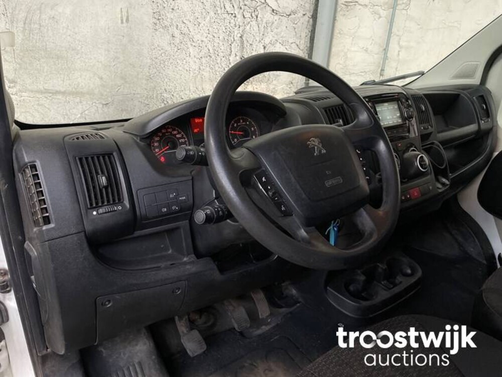 Peugeot Boxer 330 2.0 HDI L1H1 Pre 110pk 2017, -Orig.NL-, V-082-GR