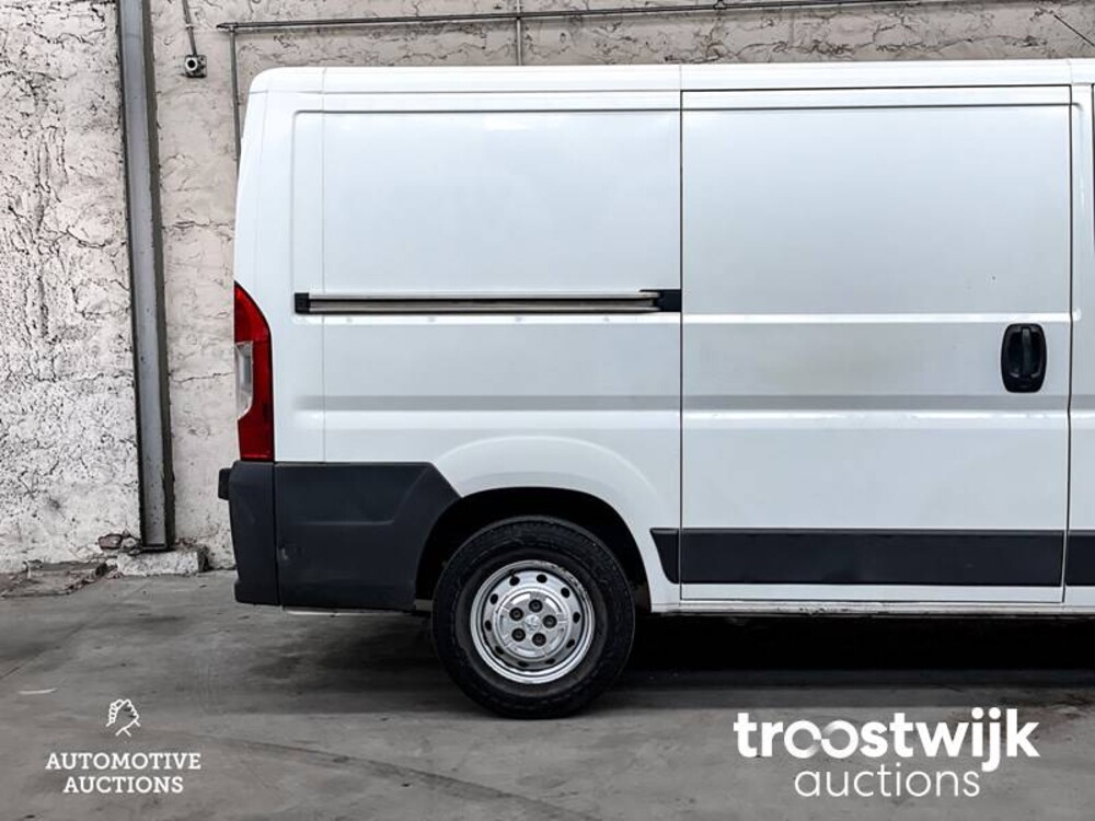 Peugeot Boxer 330 2.0 HDI L1H1 Pre 110pk 2017, -Orig.NL-, V-082-GR