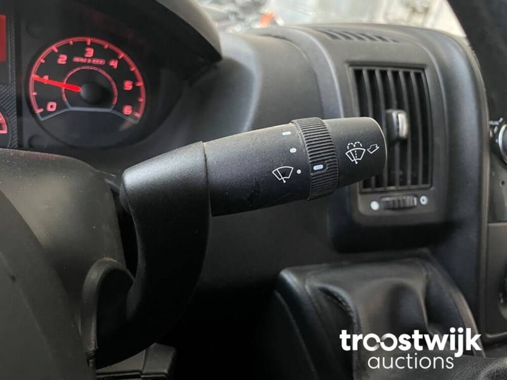 Peugeot Boxer 330 2.0 HDI L1H1 Pre 110pk 2017, -Orig.NL-, V-082-GR