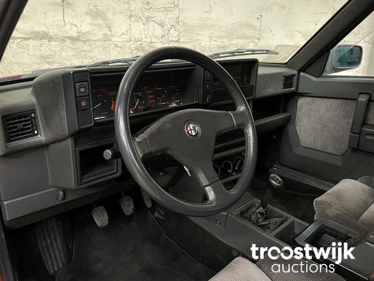 Alfa Romeo 75 Turbo 1.8 AMERICA 155hp 1988, LP-FJ-88