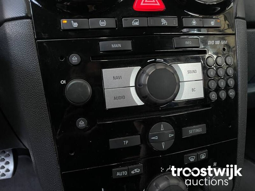 Opel Corsa OPC 1.6-16V Turbo 192pk 2010, XV-826-F