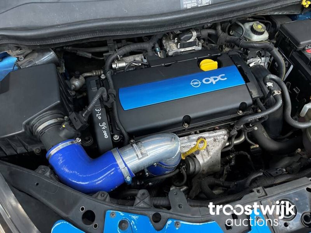 Opel Corsa OPC 1.6-16V Turbo 192pk 2010, XV-826-F