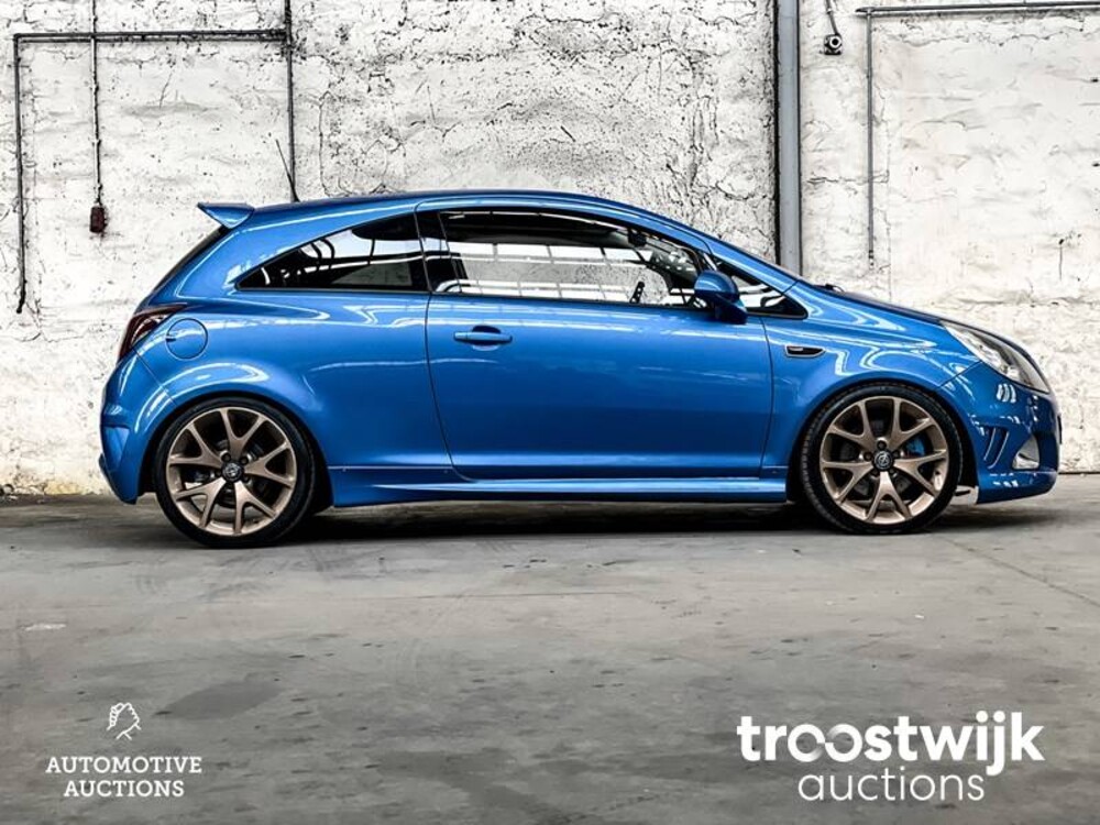 Opel Corsa OPC 1.6-16V Turbo 192pk 2010, XV-826-F
