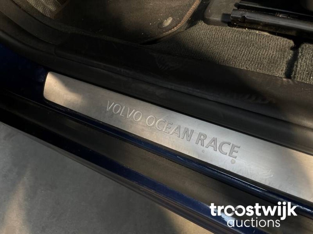 Volvo XC60 2.0 D4 FWD Ocean Race 181pk 2015, H-860-NR