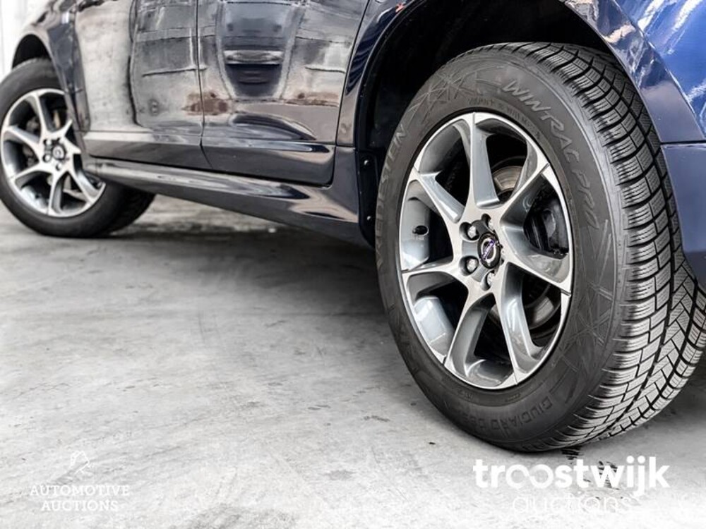 Volvo XC60 2.0 D4 FWD Ocean Race 181pk 2015, H-860-NR