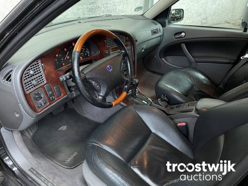 Saab 2.3 T S Aero 9-5 230pk 2000, 88-JB-FJ