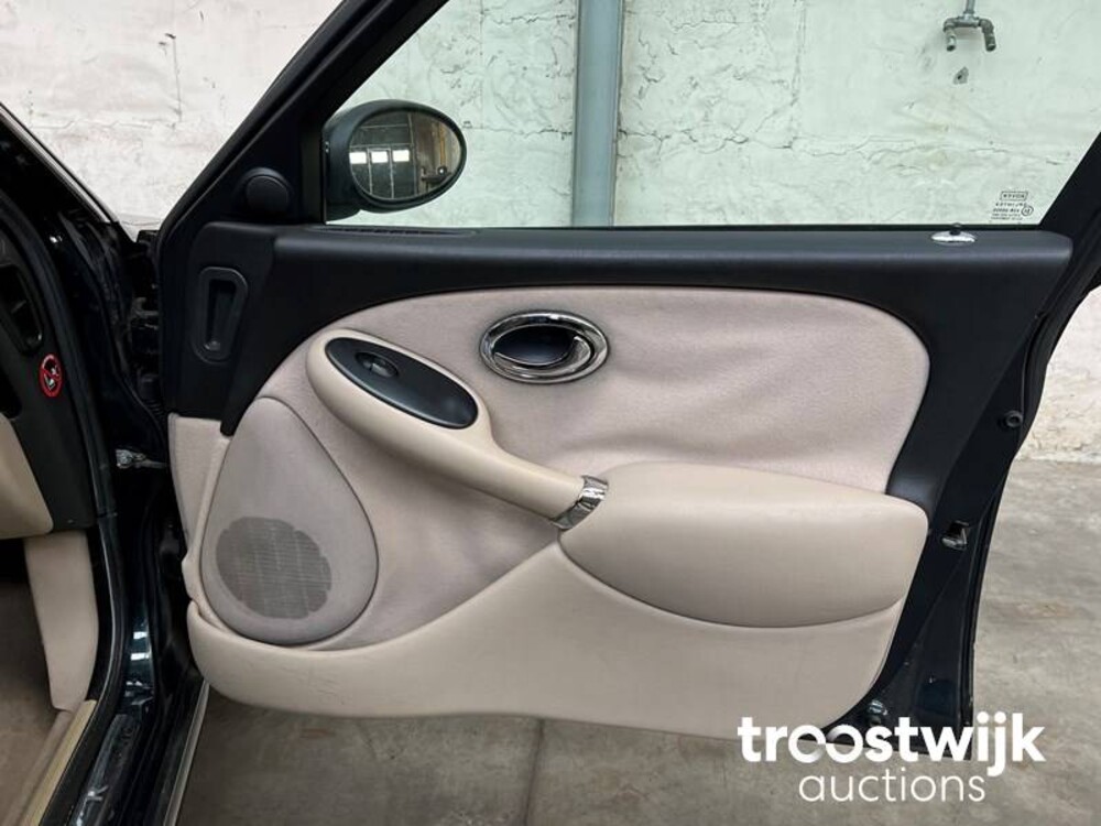 Rover 75 2.0 V6 Club 150pk 2001, -Orig.NL-, 33-GT-ZS