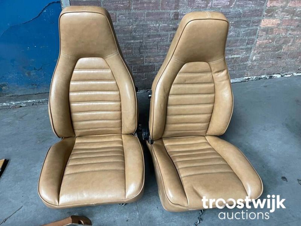 Porsche 911 1975 project auto