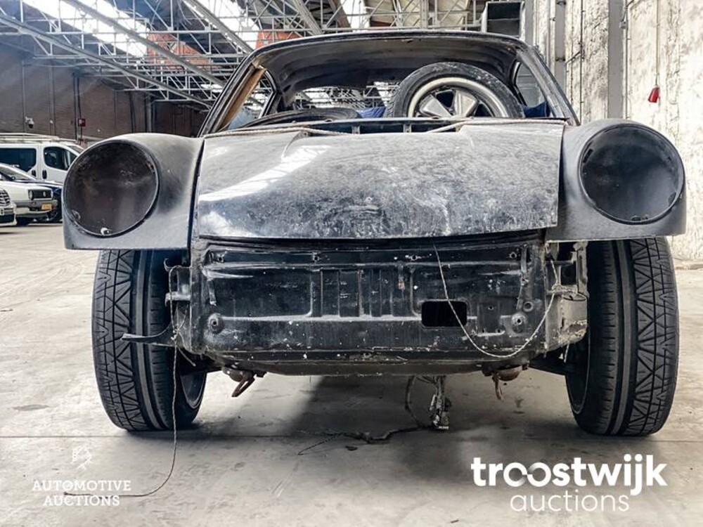 Porsche 911 1975 project auto