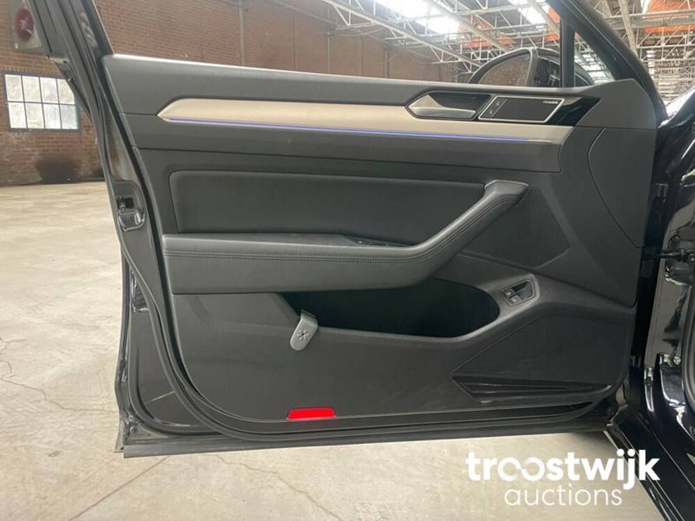 Volkswagen Passat GTE Variant 1.4 TSI Highline 156PS 2015, -Orig.NL-, HK-798-V