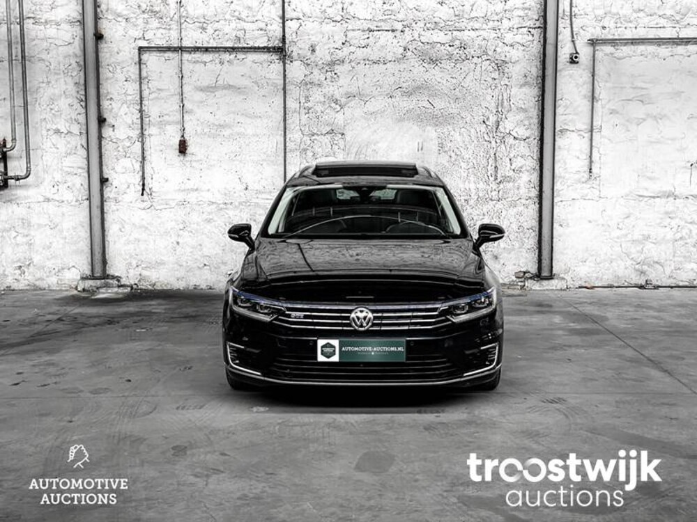 Volkswagen Passat GTE Variant 1.4 TSI Highline 156PS 2015, -Orig.NL-, HK-798-V