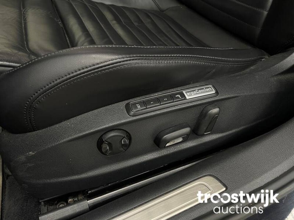 Volkswagen Passat GTE Variant 1.4 TSI Highline 156PS 2015, -Orig.NL-, HK-798-V