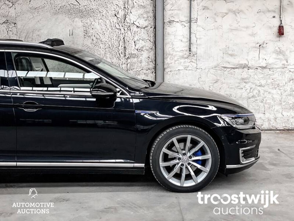 Volkswagen Passat GTE Variant 1.4 TSI Highline 156PS 2015, -Orig.NL-, HK-798-V