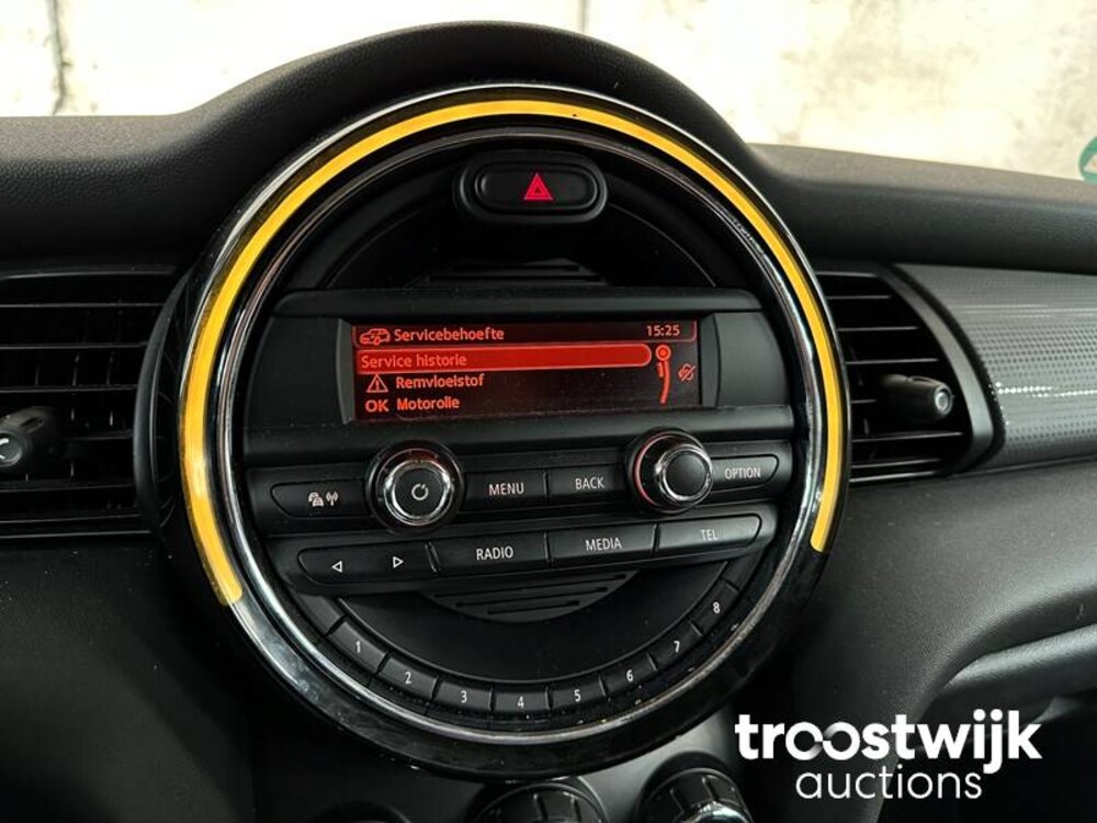 Mini Mini 1.5 One D Salt Bns. 95PS 2015, XK-751-S