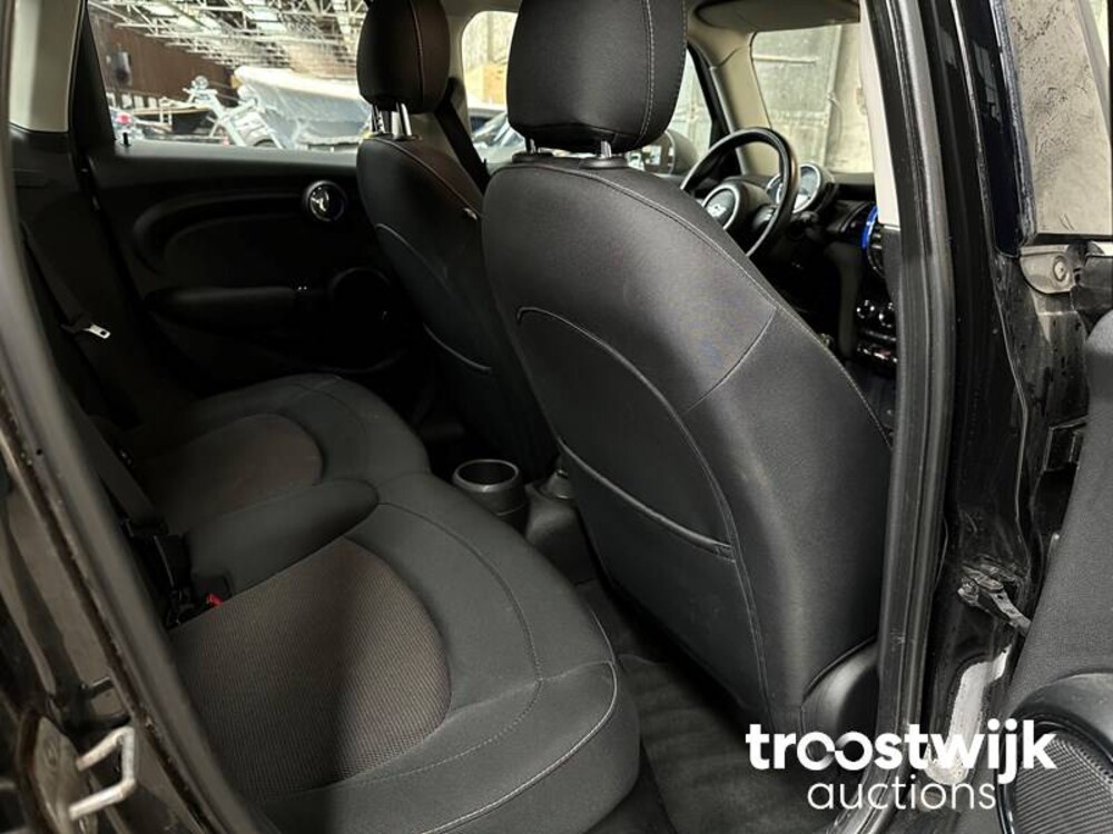 Mini Mini 1.5 One D Salt Bns. 95PS 2015, XK-751-S