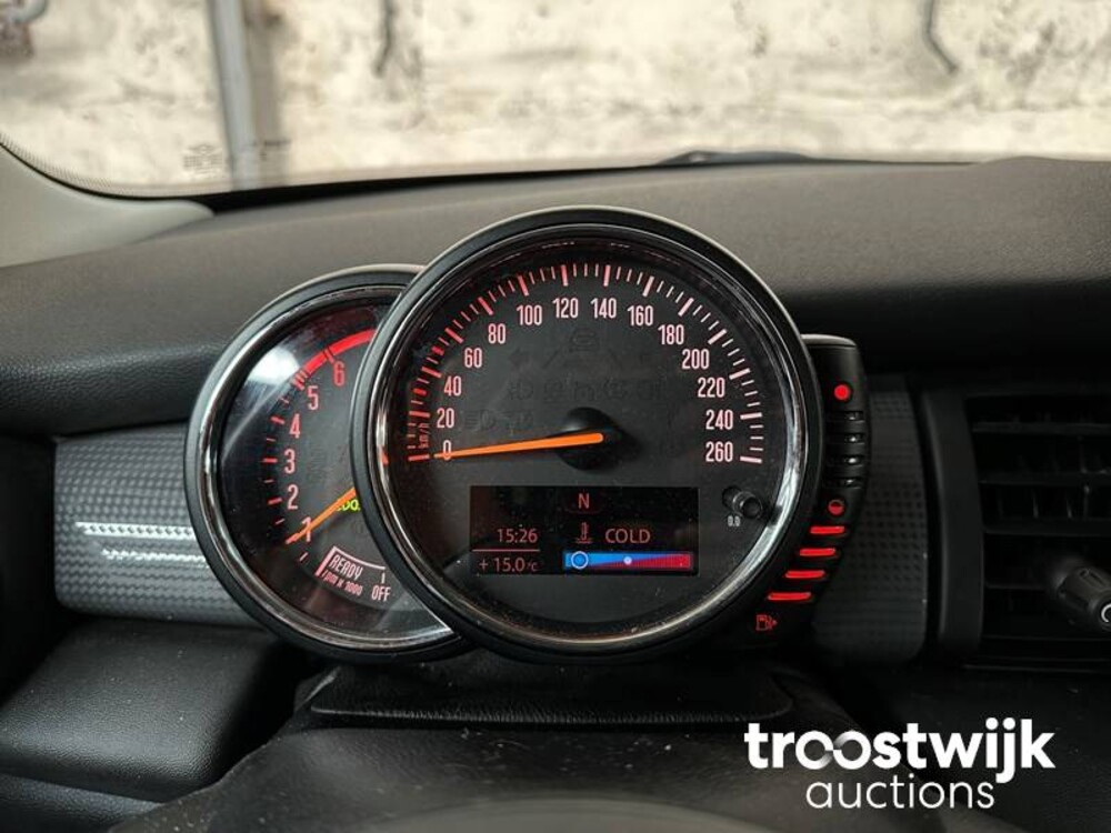 Mini Mini 1.5 One D Salt Bns. 95PS 2015, XK-751-S