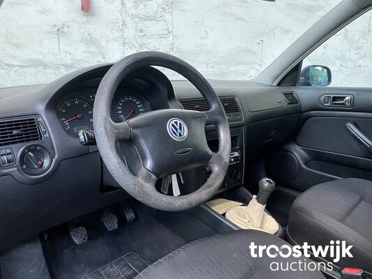 Volkswagen Golf 1.6-16V Trendline 105hp 2000, -Orig.NL-, 83-GJ-RB