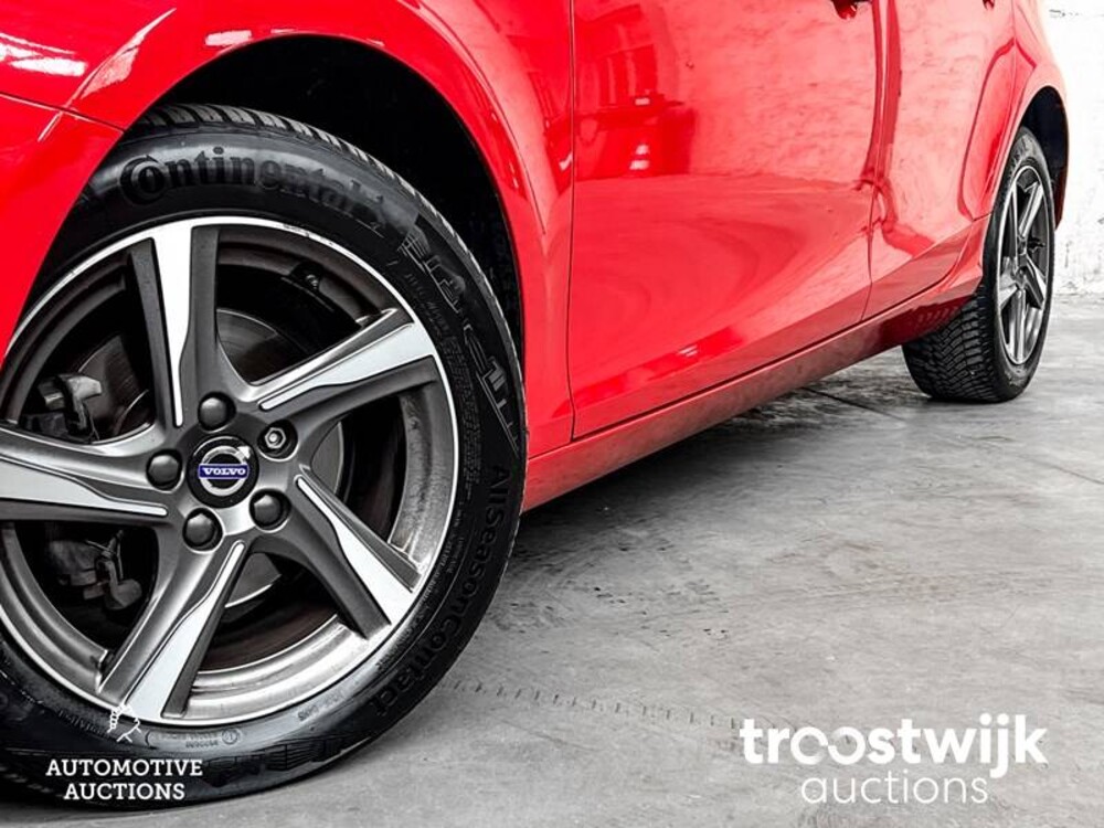 Volvo V40 2.0 D2 R-Design Business 120PS 2015, -Orig.NL-, GT-295-V
