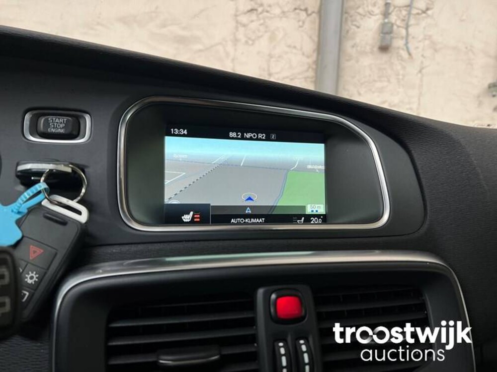 Volvo V40 2.0 D2 R-Design Business 120PS 2015, -Orig.NL-, GT-295-V