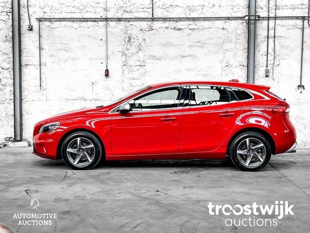 Volvo V40 2.0 D2 R-Design Business 120PS 2015, -Orig.NL-, GT-295-V