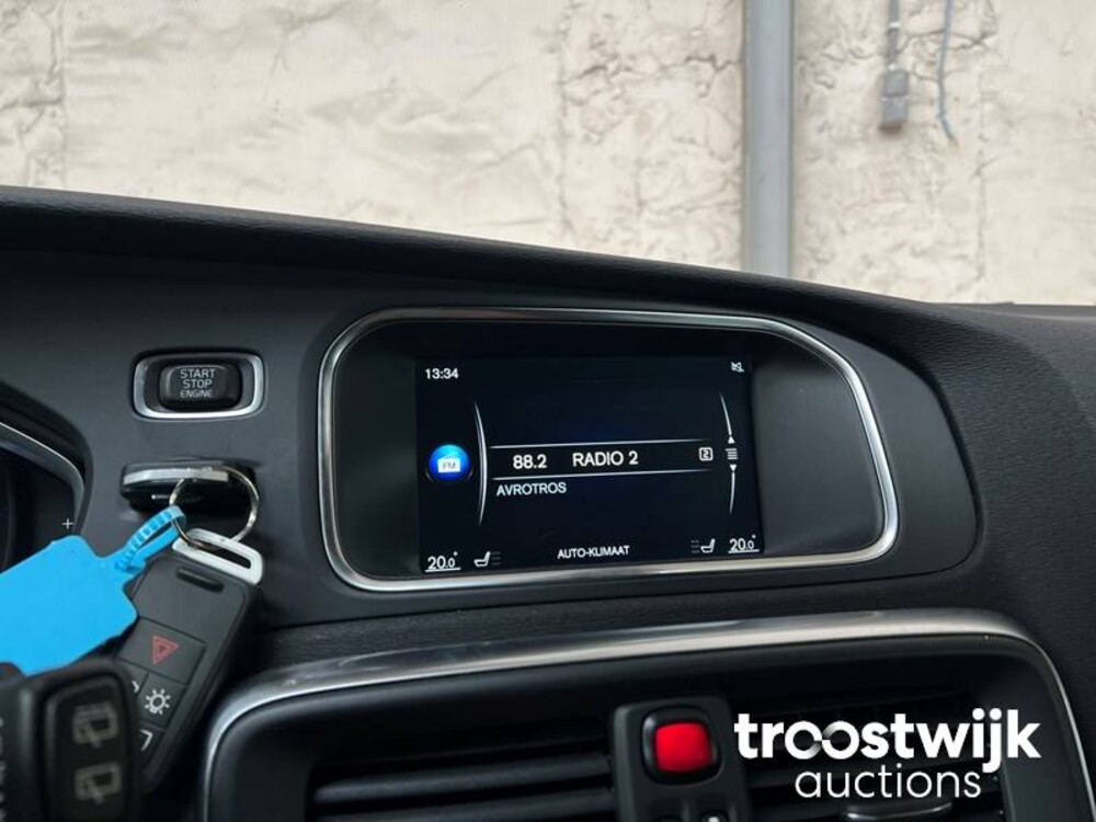 Volvo V40 2.0 D2 R-Design Business 120PS 2015, -Orig.NL-, GT-295-V