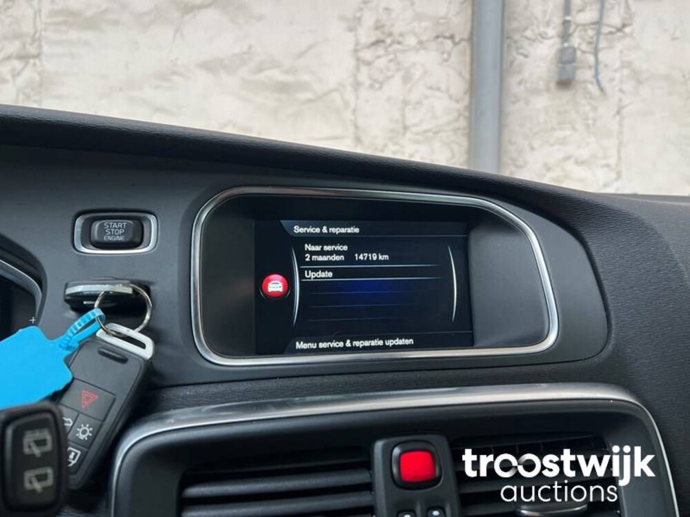 Volvo V40 2.0 D2 R-Design Business 120PS 2015, -Orig.NL-, GT-295-V