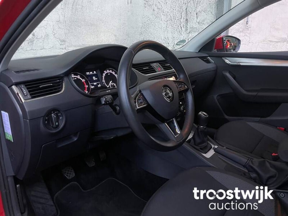 Skoda Octavia Combi 1.0 TSI Bns Edition 116hp 2019, -Orig.NL-, G-008-DH