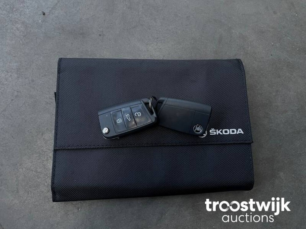 Skoda Octavia Combi 1.0 TSI Bns Edition 116hp 2019, -Orig.NL-, G-008-DH