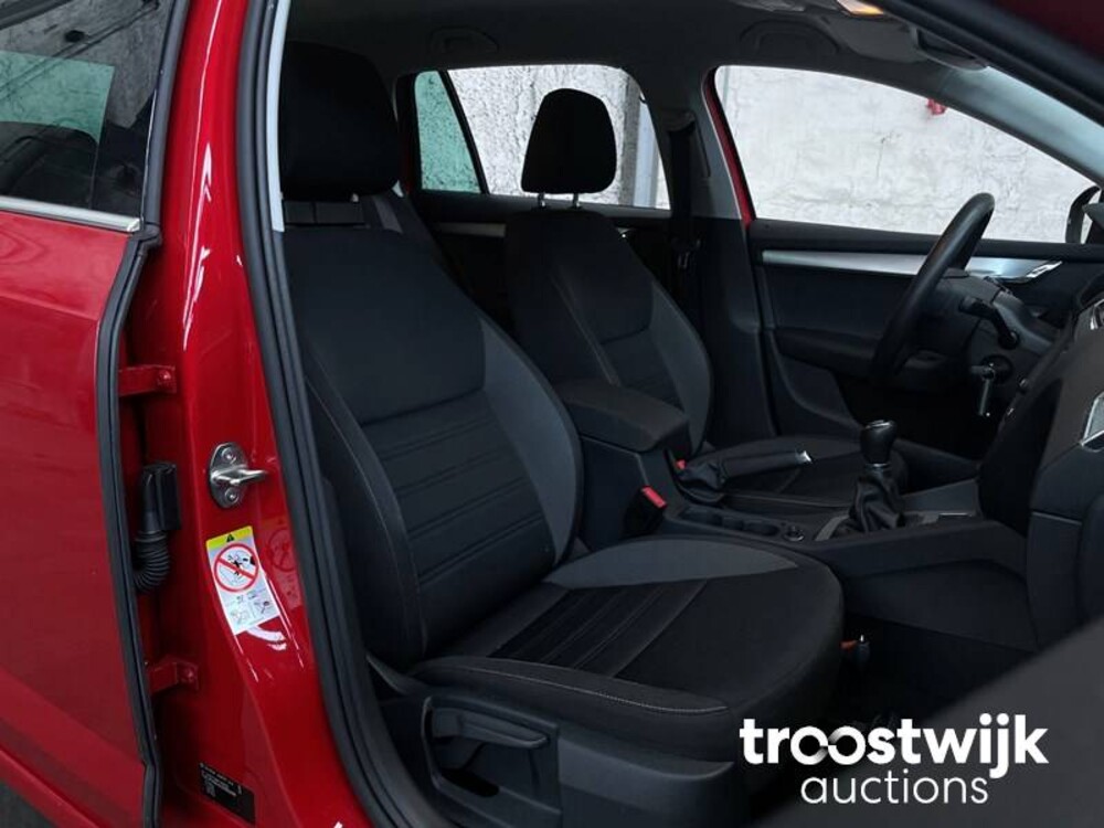 Skoda Octavia Combi 1.0 TSI Bns Edition 116hp 2019, -Orig.NL-, G-008-DH