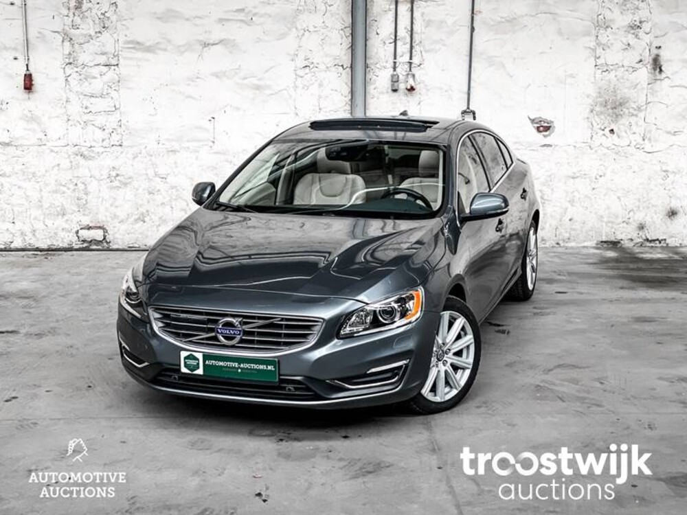 Volvo S60 T5 Summum L 245PS 2016