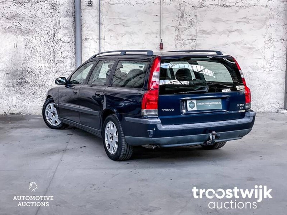 Volvo V70 2.4 Comfort Line 140PS 2001, -Orig.NL-, 13-HG-DF