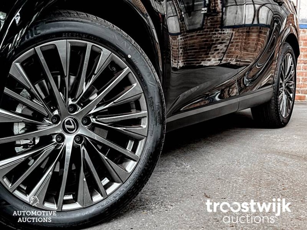 Lexus RX450H+ President  309 PS 2023 RX-Serie -Herstellergarantie-