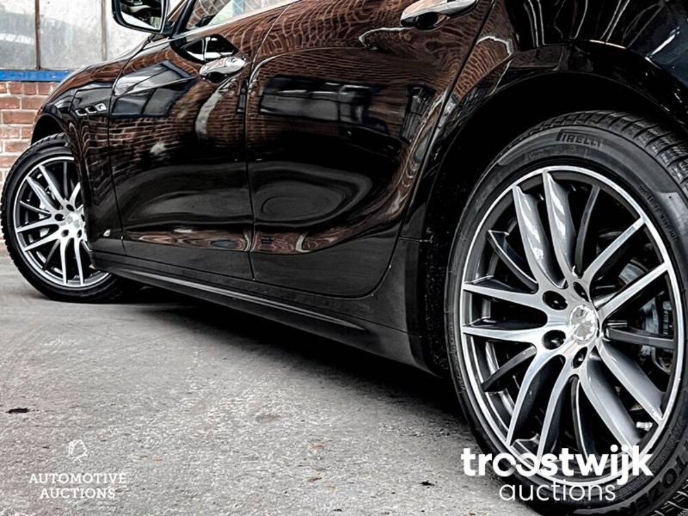 Maserati Ghibli 3.0 V6 330PS 2014 -Orig NL-, 6-TXZ-35