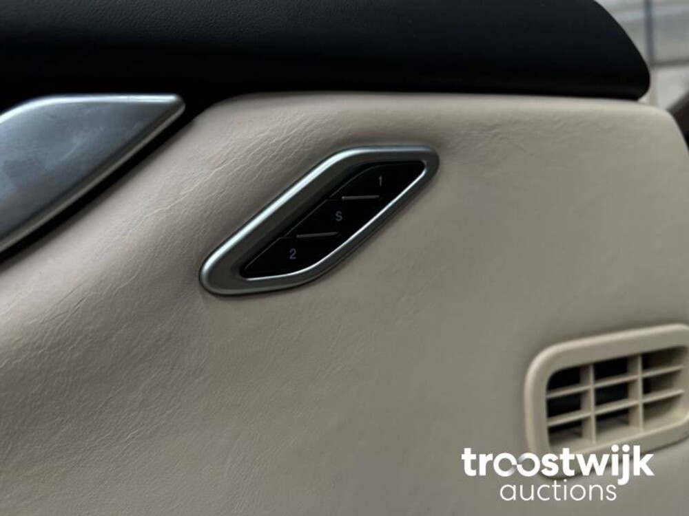 Maserati Ghibli 3.0 V6 330PS 2014 -Orig NL-, 6-TXZ-35