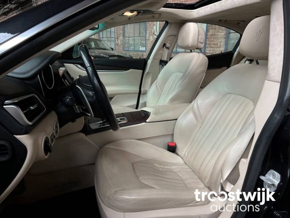 Maserati Ghibli 3.0 V6 330PS 2014 -Orig NL-, 6-TXZ-35