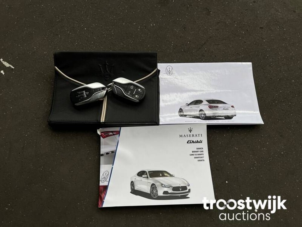 Maserati Ghibli 3.0 V6 330PS 2014 -Orig NL-, 6-TXZ-35