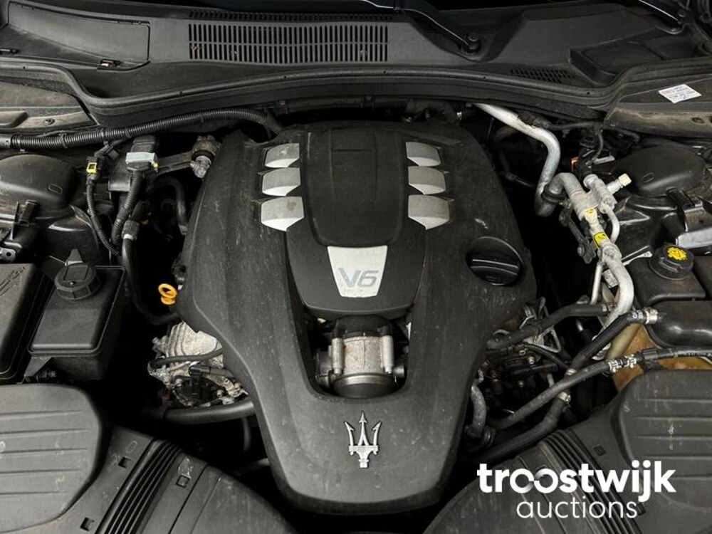 Maserati Ghibli 3.0 V6 330PS 2014 -Orig NL-, 6-TXZ-35